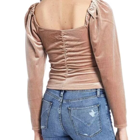 ASTR The Label Vanya Velvet Ruched Long Sleeve Sweetheart Neck Blouse Size L - Picture 2 of 9